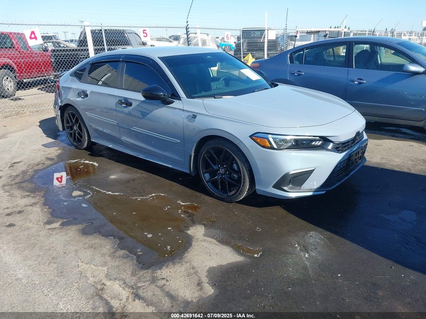 2024 Honda Civic VIN 2HGFE2F59RH551161 IAAI salvage auction — SIDE, Salvage Title, sold $5,800 on 2026-07-09 (photo 1)