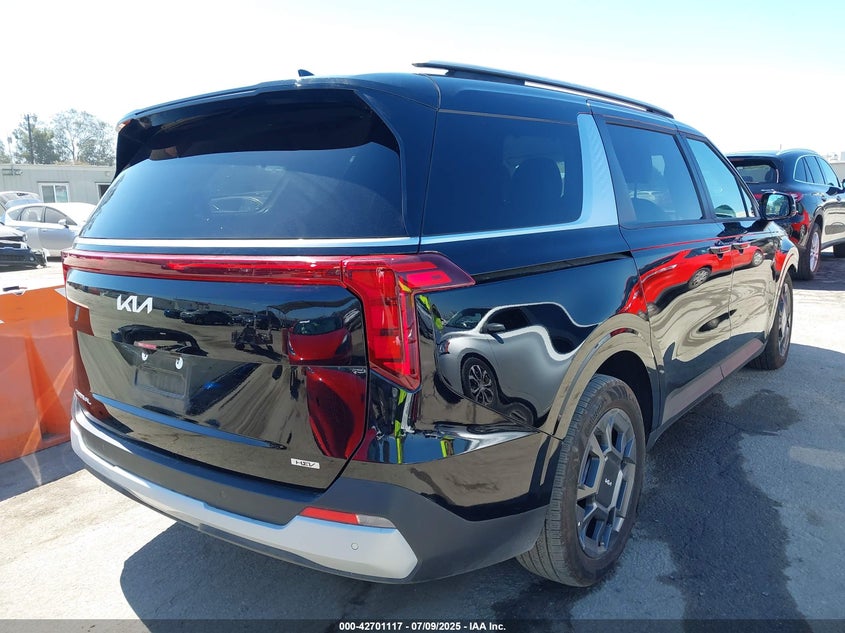 2025 Kia Carnival mpv hybrid VIN KNDNC5KA4S6035771 IAAI salvage auction — FRONT END, Salvage (California), sold $13,550 on 2026-08-26 (photo 4)