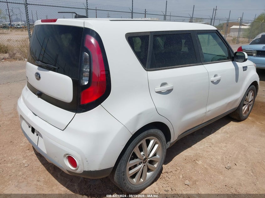 2018 Kia Soul VIN KNDJP3A5XJ7550973 IAAI salvage auction — LEFT SIDE, Salvage (Idaho), sold $775 on 2026-07-23 (photo 4)