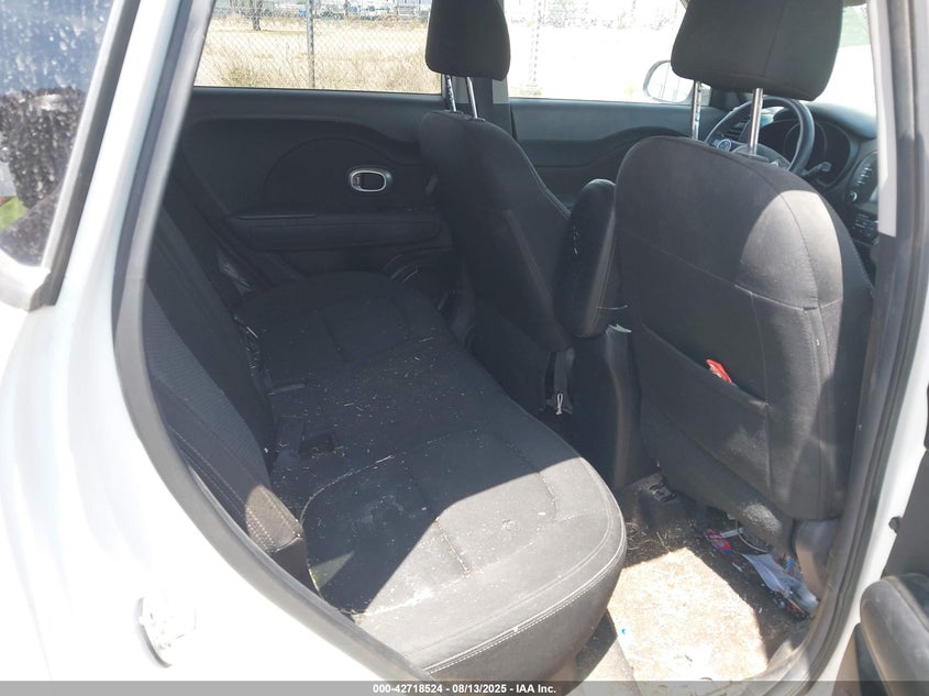 2018 Kia Soul VIN KNDJP3A5XJ7550973 IAAI salvage auction — LEFT SIDE, Salvage (Idaho), sold $775 on 2026-07-23 (photo 8)