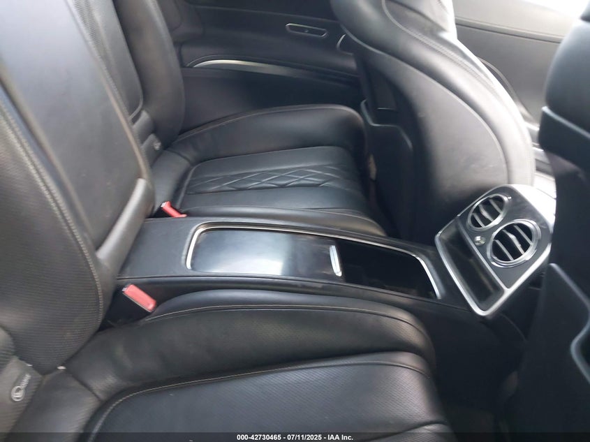 2016 Mercedes-benz S 550 VIN WDDXJ8FB6GA016717 IAAI salvage auction — FRONT END, Salvage Title, sold $2,825 on 2026-08-05 (photo 8)