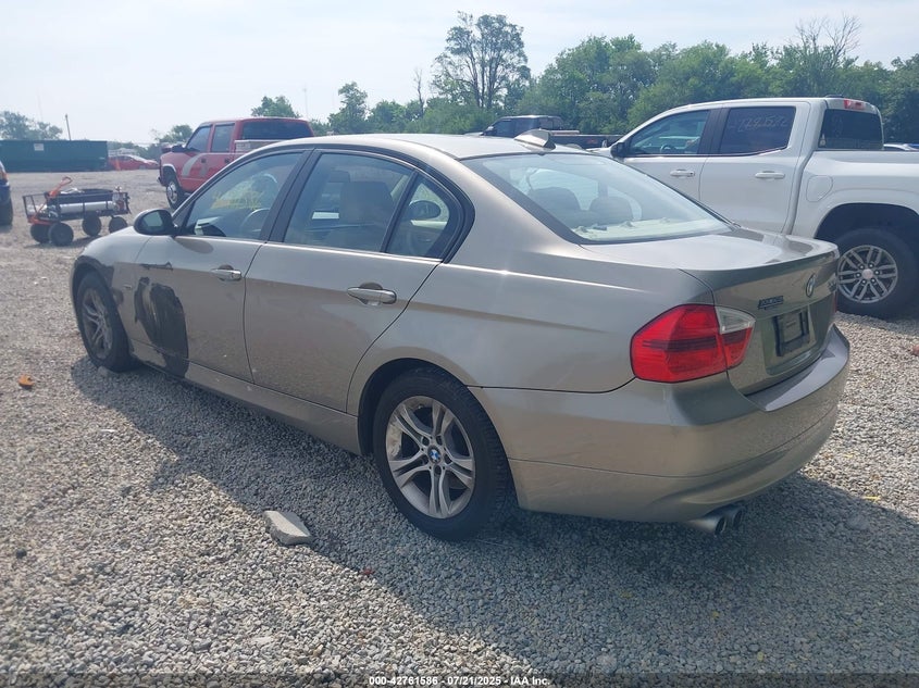2008 BMW 3er VIN WBAVA37568NL48337 IAAI salvage auction — LEFT SIDE, Salvage (Ohio), sold $925 on 2026-07-28 (photo 3)
