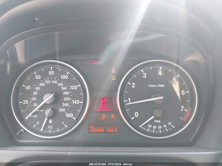 2008 BMW 3er VIN WBAVA37568NL48337 IAAI salvage auction — LEFT SIDE, Salvage (Ohio), sold $925 on 2026-07-28 (photo 7)