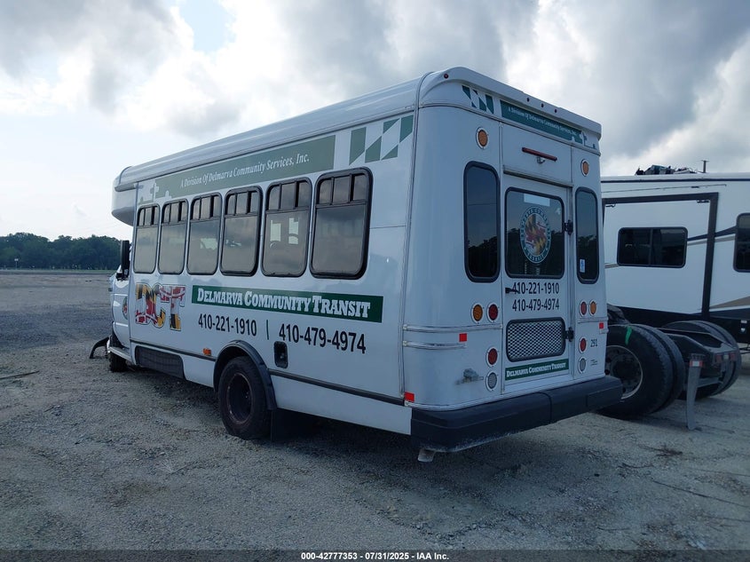 2024 Ford E-450 cutaway VIN 1FDFE4FN9RDD38942 IAAI salvage auction — LEFT FRONT, Salvage Title, sold $7,000 on 2026-07-13 (photo 3)