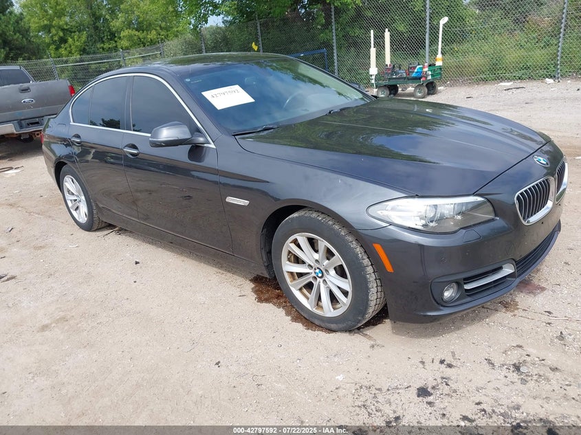 2015 BMW 5 series VIN WBA5A5C54FD514990 IAAI salvage auction — NORMAL WEAR, Salvage Title, sold $2,375 on 2026-10-12 (photo 1)
