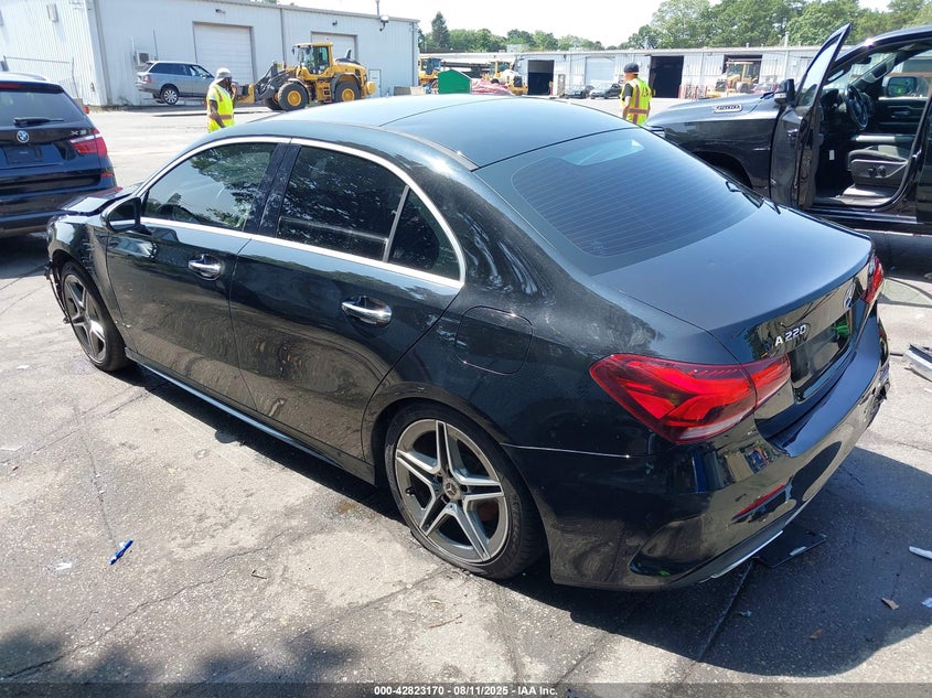 2019 Mercedes-benz A-class VIN WDD3G4FB8KW006529 IAAI salvage auction — SIDE, Mv-907A (New York), sold $1,700 on 2026-09-07 (photo 3)