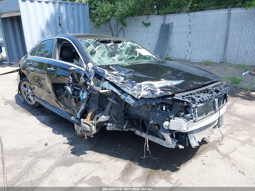 2019 Mercedes-benz A-class VIN WDD3G4FB8KW006529 IAAI salvage auction — SIDE, Mv-907A (New York), sold $1,700 on 2026-09-07 (photo 6)