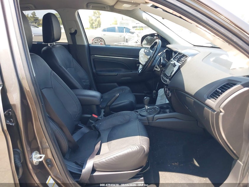 2017 Mitsubishi Outlander sport VIN JA4AP4AW7HZ019043 IAAI salvage auction — FRONT END, Salvage Title, sold $1,675 on 2026-07-07 (photo 5)