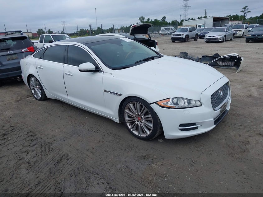 2014 Jaguar Xj VIN SAJWA2GT5EMV58396 IAAI salvage auction — REAR END, Salvage Title, sold $2,050 on 2026-07-09 (photo 1)