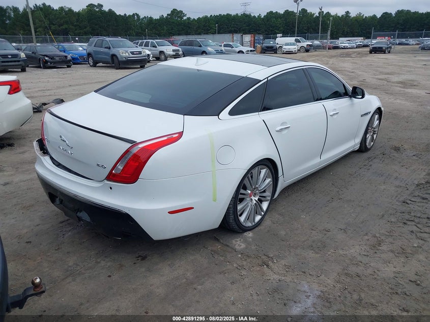 2014 Jaguar Xj VIN SAJWA2GT5EMV58396 IAAI salvage auction — REAR END, Salvage Title, sold $2,050 on 2026-07-09 (photo 4)