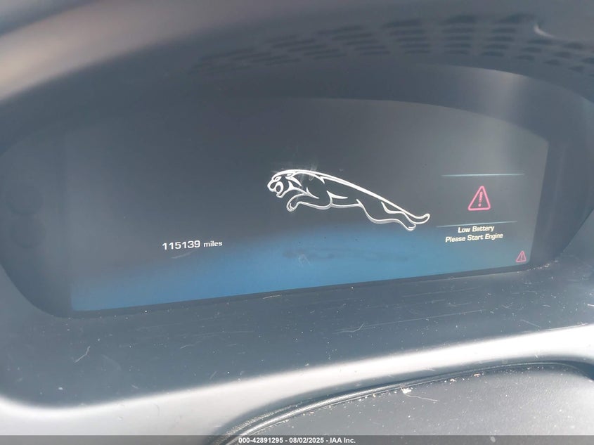 2014 Jaguar Xj VIN SAJWA2GT5EMV58396 IAAI salvage auction — REAR END, Salvage Title, sold $2,050 on 2026-07-09 (photo 7)