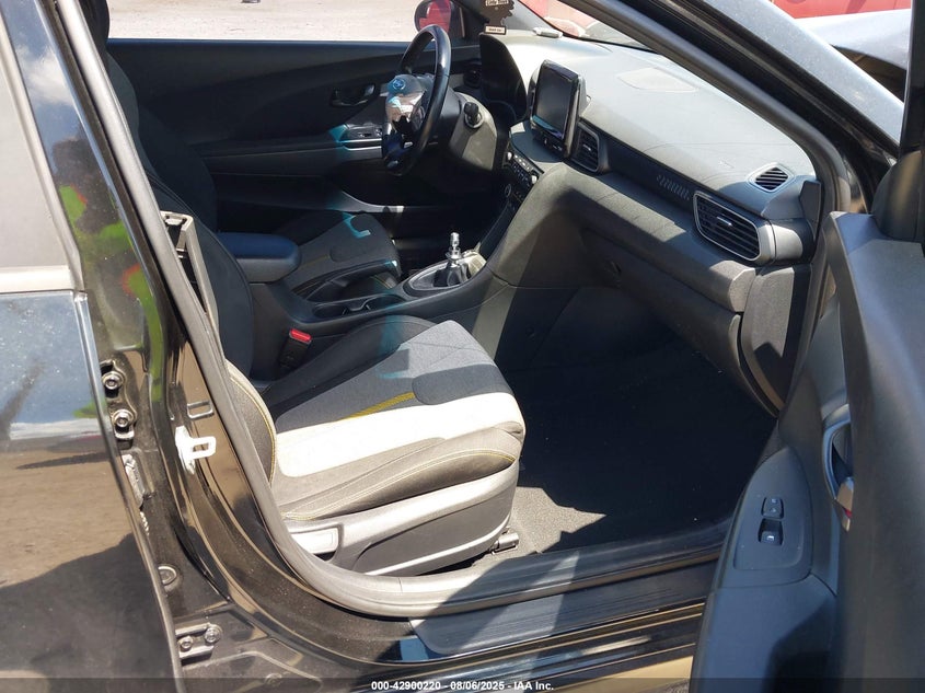2019 Hyundai Veloster VIN KMHTH6AB1KU009399 IAAI salvage auction — FRONT END, Certificate Of Destruction (Florida), sold $1,100 on 2026-07-07 (photo 5)