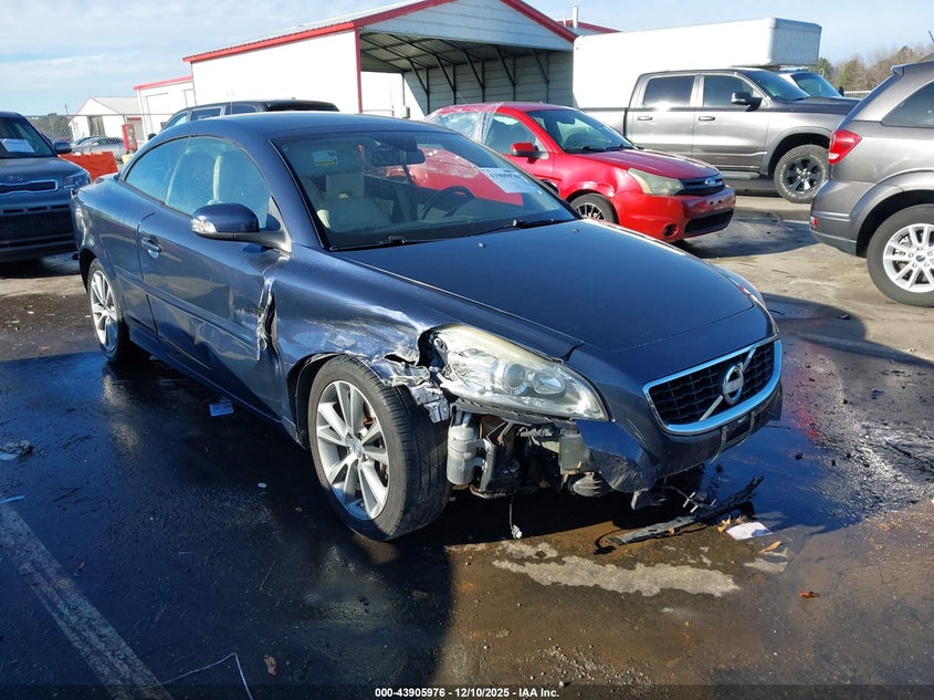 2012 Volvo C70 VIN YV1672MC4CJ124934 IAAI salvage auction — RIGHT FRONT, Other, sold $425 on 2026-07-22 (photo 1)