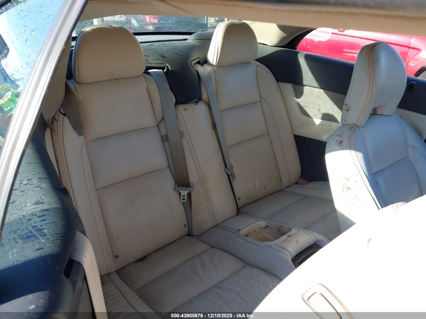 2012 Volvo C70 VIN YV1672MC4CJ124934 IAAI salvage auction — RIGHT FRONT, Other, sold $425 on 2026-07-22 (photo 8)