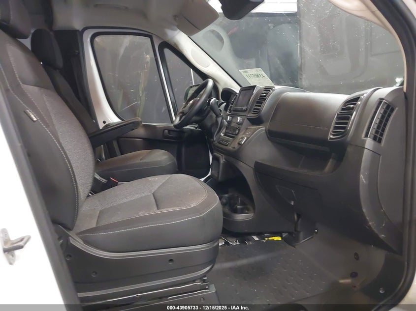 2024 Ram Promaster 2500 VIN 3C6LRVDG4RE133010 IAAI salvage auction — RIGHT SIDE, Salvage (New Jersey), sold $9,550 on 2026-07-14 (photo 5)