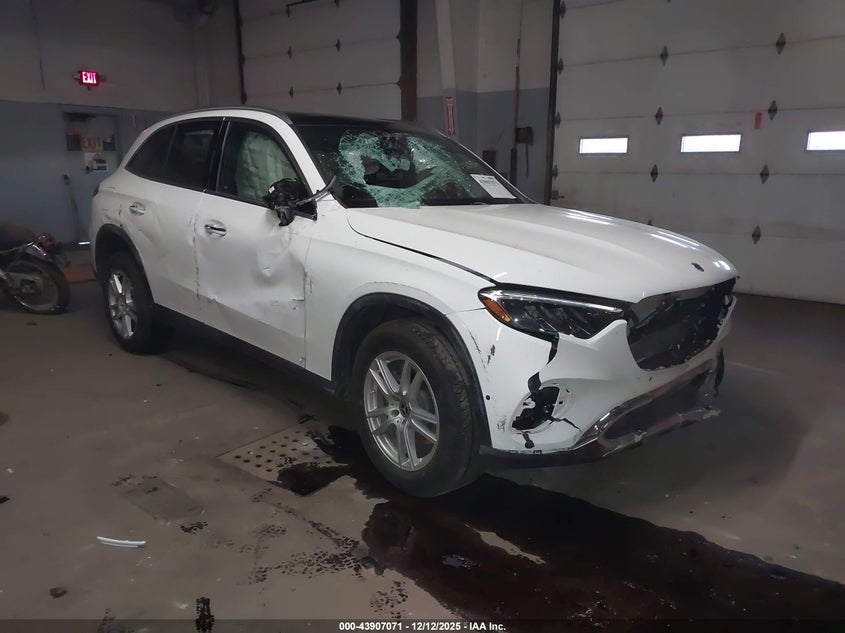 2025 Mercedes-benz Glc class VIN W1NKM4HB9SF268869 — IAAI salvage auction photo
