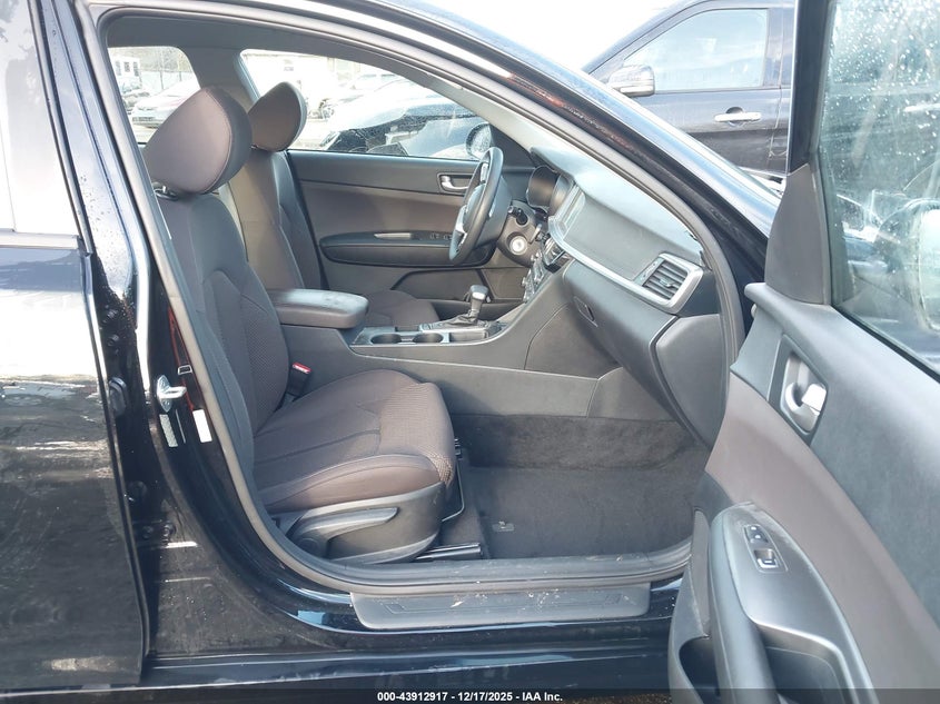 2020 Kia Optima VIN 5XXGT4L35LG403428 IAAI salvage auction — REAR END, Other, sold $1,300 on 2026-07-17 (photo 5)