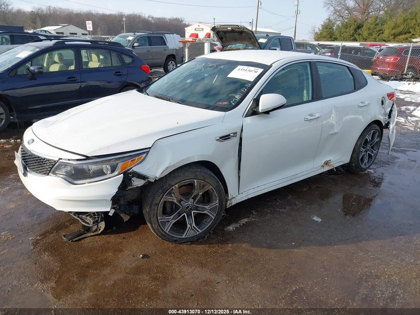 2016 Kia Optima VIN KNAGT4L35G5071210 IAAI salvage auction — ROLLOVER, Salvage (Indiana), sold $750 on 2026-07-07 (photo 2)