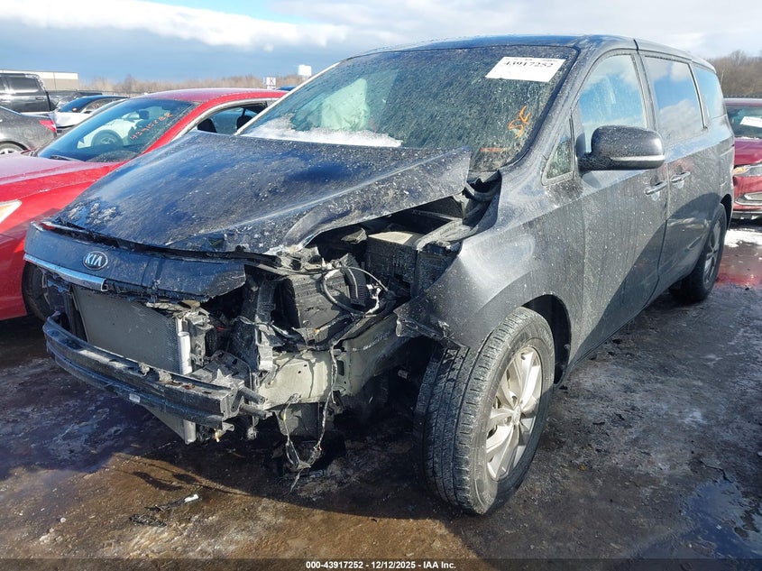 2021 Kia SEDONA VIN KNDMB5C11M6665232 IAAI salvage auction — FRONT END, Salvage Title, sold $3,650 on 2026-07-07 (photo 2)