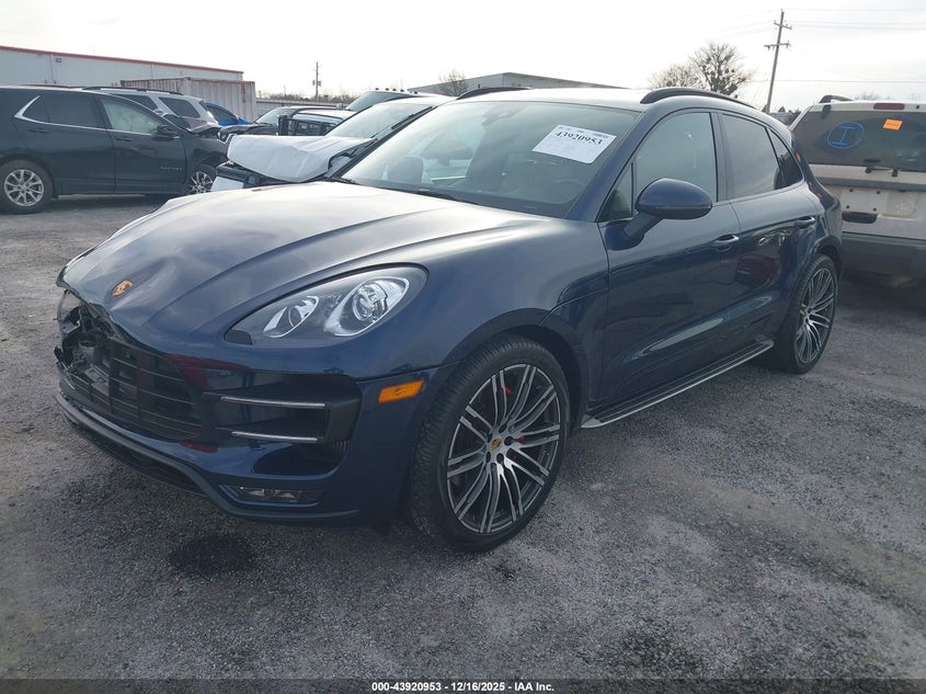 2016 Porsche Macan VIN WP1AF2A51GLB93811 IAAI salvage auction — RIGHT FRONT, Salvage (Idaho), sold $8,200 on 2026-07-14 (photo 2)