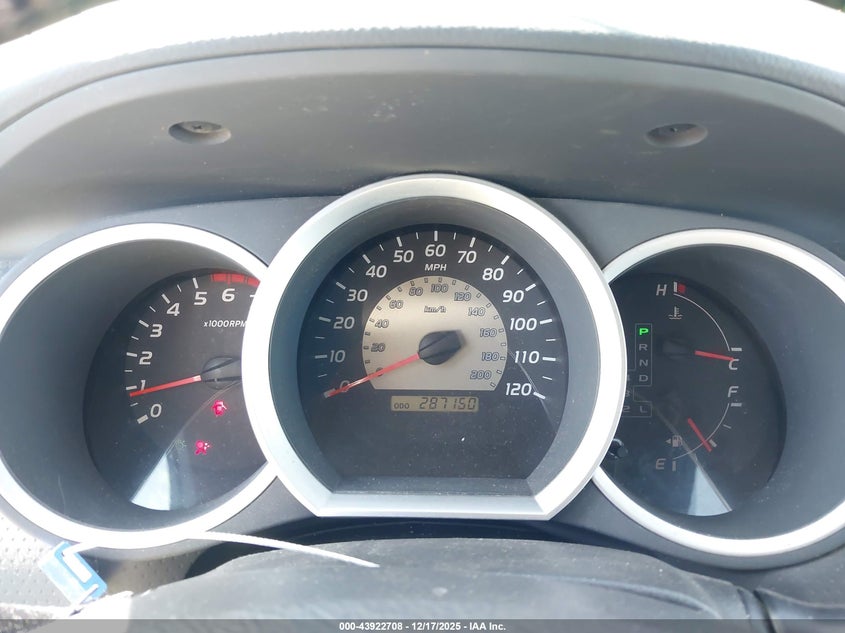 2005 Toyota Tacoma VIN 5TEKU72N95Z101933 IAAI salvage auction — FRONT END, Clear (California), sold $3,100 on 2026-07-22 (photo 7)