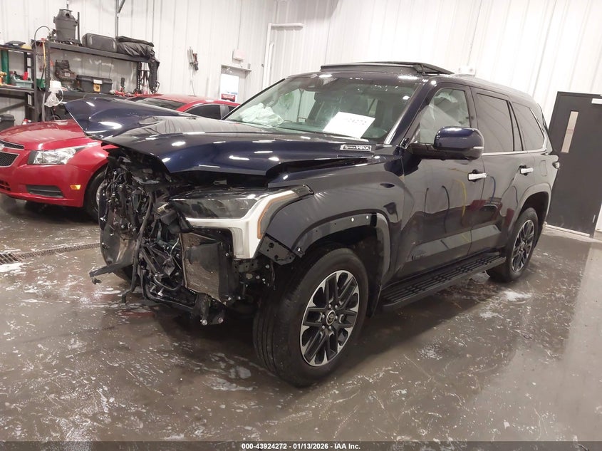 2024 Toyota Sequoia VIN 7SVAAABA4RX042694 IAAI salvage auction — Front End, Salvage (Nebraska), sold $19,400 on 2026-06-18 (photo 2)