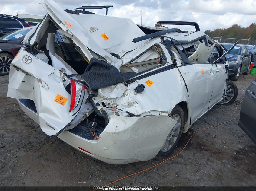 2015 Toyota Sienna VIN 5TDYK3DC1FS623619 IAAI salvage auction — BIO HAZARD, Salvage (North Carolina), sold $25 on 2026-07-29 (photo 4)