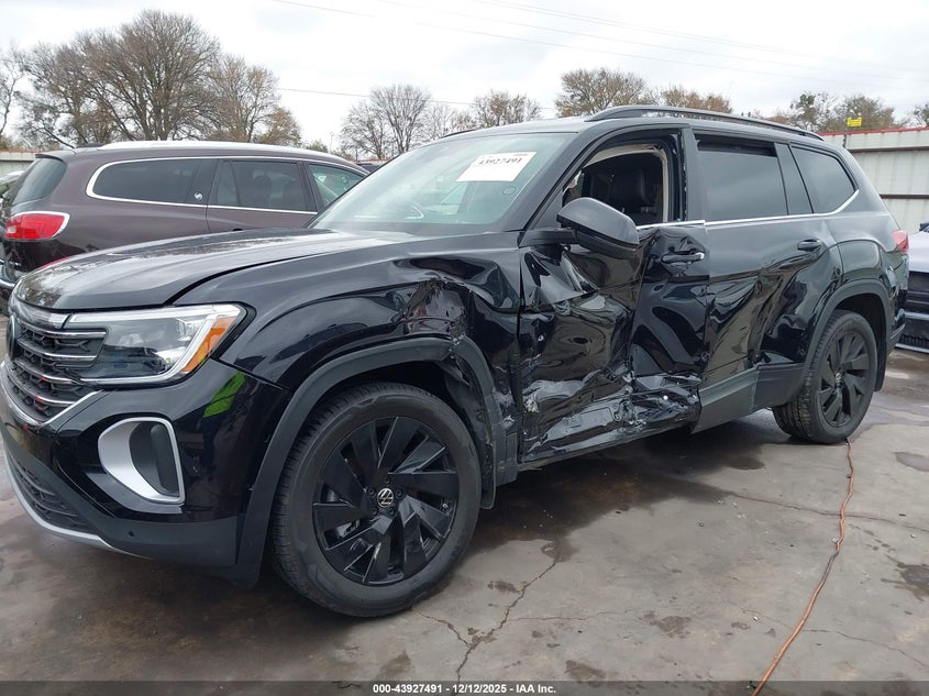 2024 Volkswagen Atlas VIN 1V2HR2CA8RC615298 IAAI salvage auction — LEFT SIDE, Other, sold $9,300 on 2026-07-28 (photo 6)