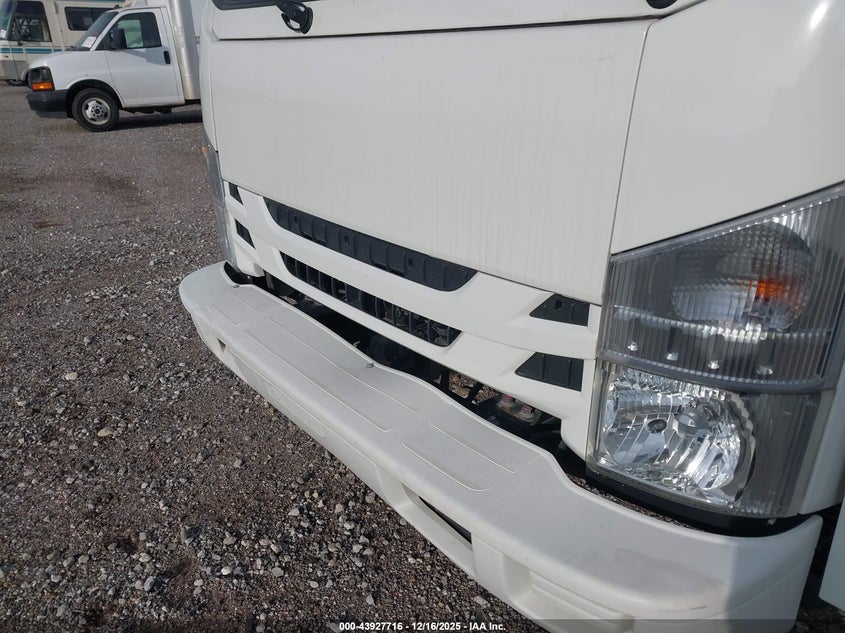 2018 Isuzu Npr VIN 54DC4W1C3JS809720 IAAI salvage auction — NORMAL WEAR, Other, sold $7,150 on 2026-08-14 (photo 5)