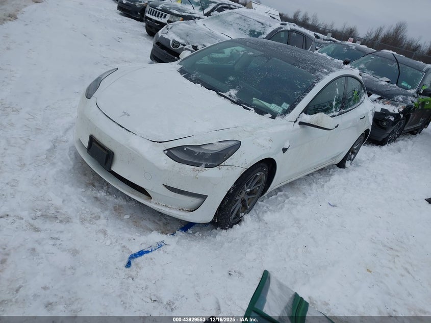2021 Tesla Model 3 VIN 5YJ3E1EA3MF906222 IAAI salvage auction — REAR END, Mv-907A (New York), sold $5,800 on 2026-07-31 (photo 2)