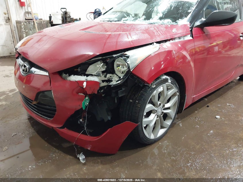 2012 Hyundai Veloster VIN KMHTC6AD7CU035717 IAAI salvage auction — LEFT FRONT, Salvage (Indiana), sold $1,150 on 2026-07-21 (photo 6)