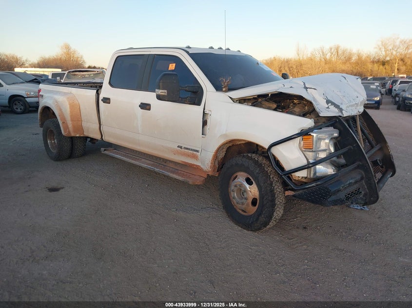 2020 Ford F-350 VIN 1FT8W3DTXLEE65559 — IAAI salvage auction photo