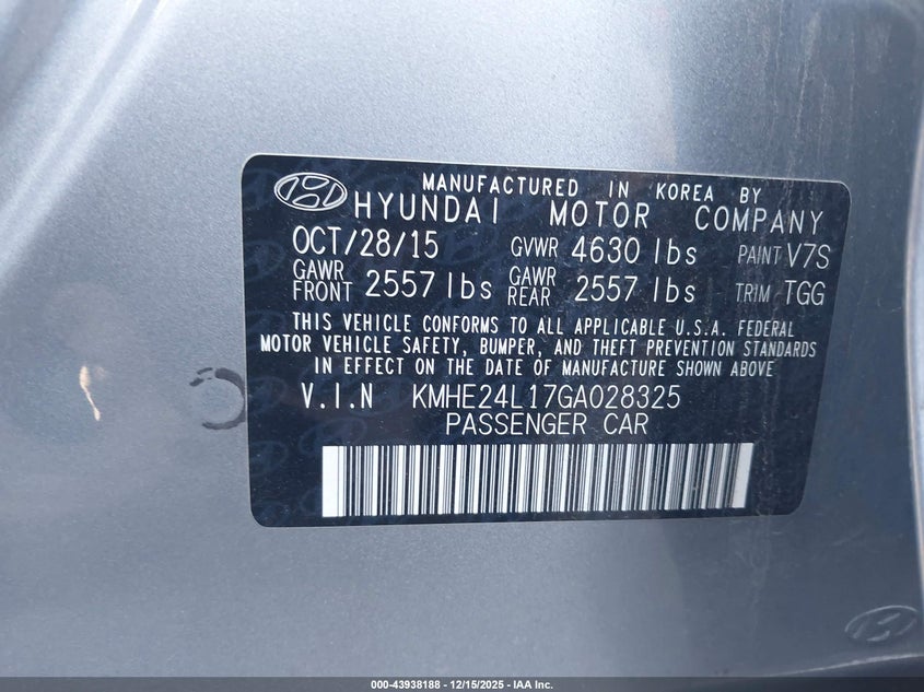 2016 Hyundai Sonata hybrid VIN KMHE24L17GA028325 IAAI salvage auction — REAR END, Other, sold $1,500 on 2026-07-30 (photo 9)