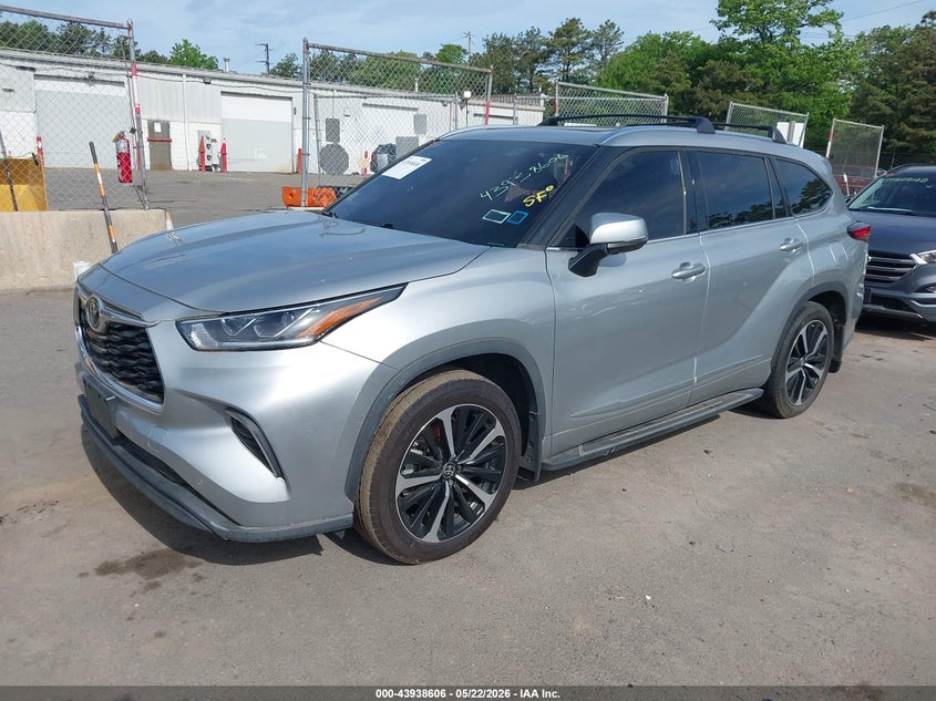 2022 Toyota Highlander VIN 5TDDZRBH5NS168493 IAAI salvage auction — THEFT, Mv-907A (New York), sold $15,300 on 2026-07-28 (photo 2)