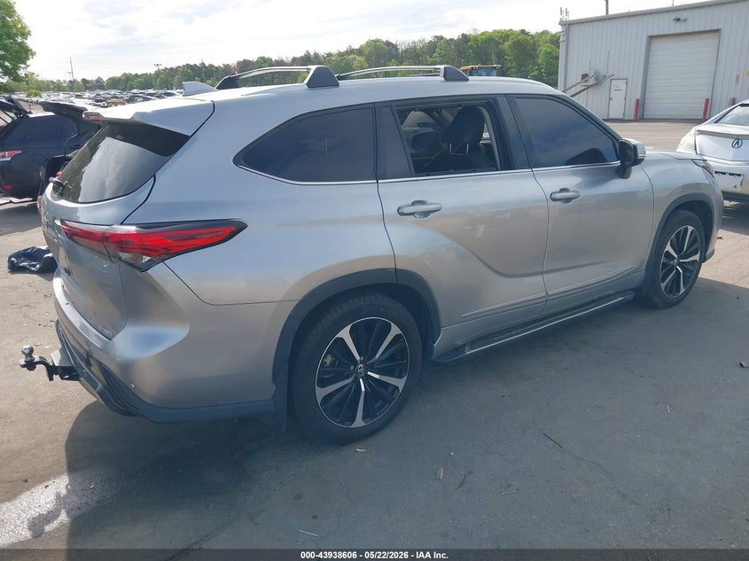 2022 Toyota Highlander VIN 5TDDZRBH5NS168493 IAAI salvage auction — THEFT, Mv-907A (New York), sold $15,300 on 2026-07-28 (photo 4)