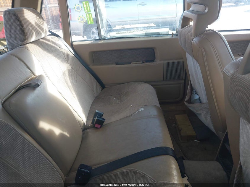 1987 Volvo 740 VIN YV1FX8745H1136699 IAAI salvage auction — MECHANICAL, Bill Of Sale (Colorado), sold $375 on 2026-07-28 (photo 8)