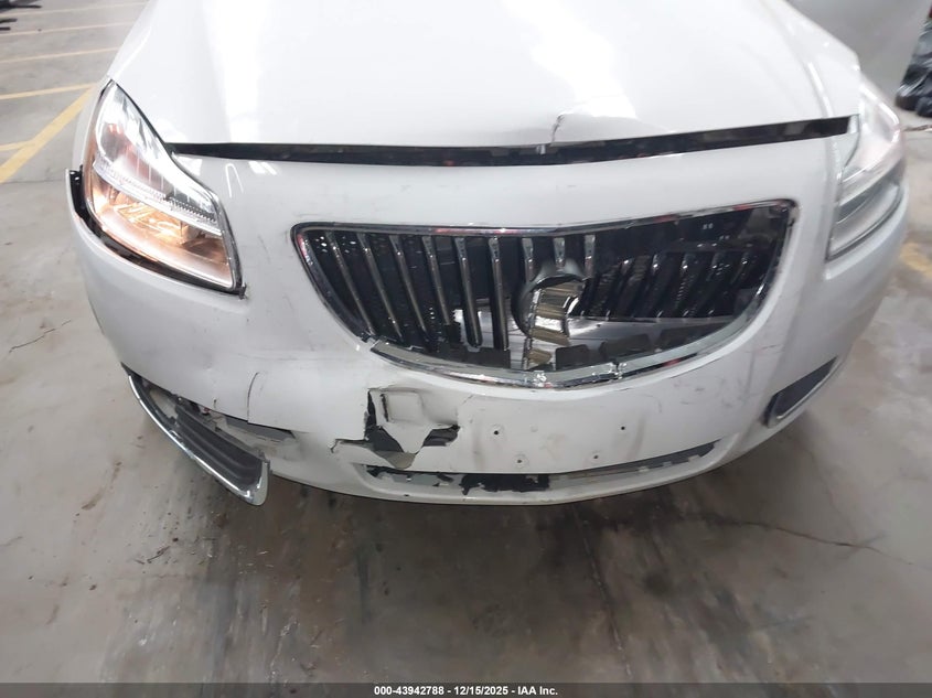2011 Buick Regal VIN W04GU5GC5B1011230 IAAI salvage auction — FRONT & REAR, Salvage (Arizona), sold $25 on 2026-07-28 (photo 6)