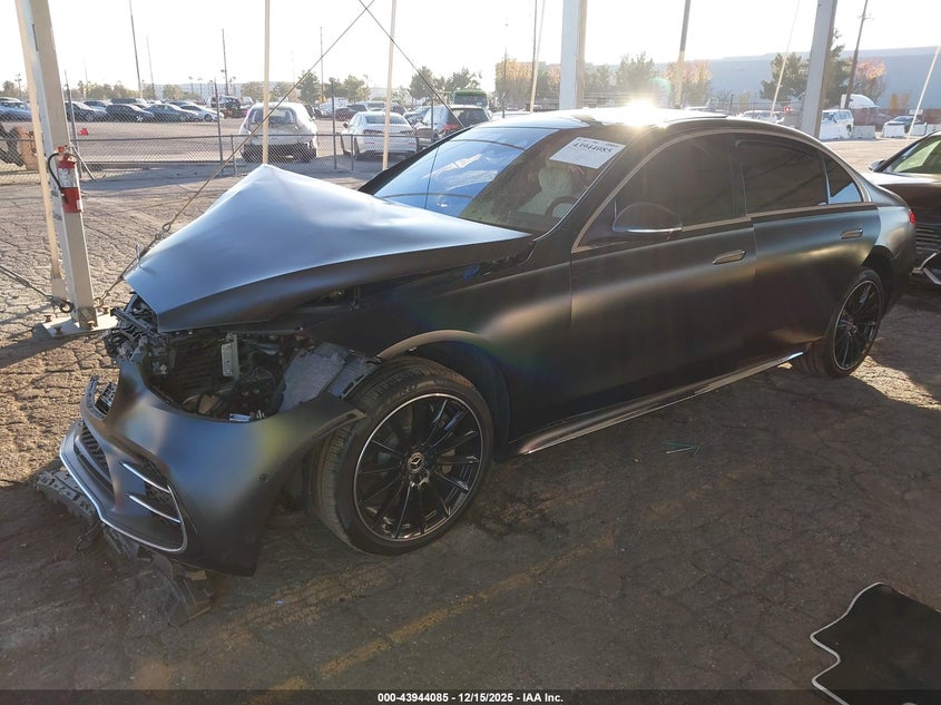 2022 Mercedes-benz S-klasse VIN W1K6G7GB0NA133581 IAAI salvage auction — RIGHT FRONT, Salvage (California), sold $34,025 on 2026-07-07 (photo 2)