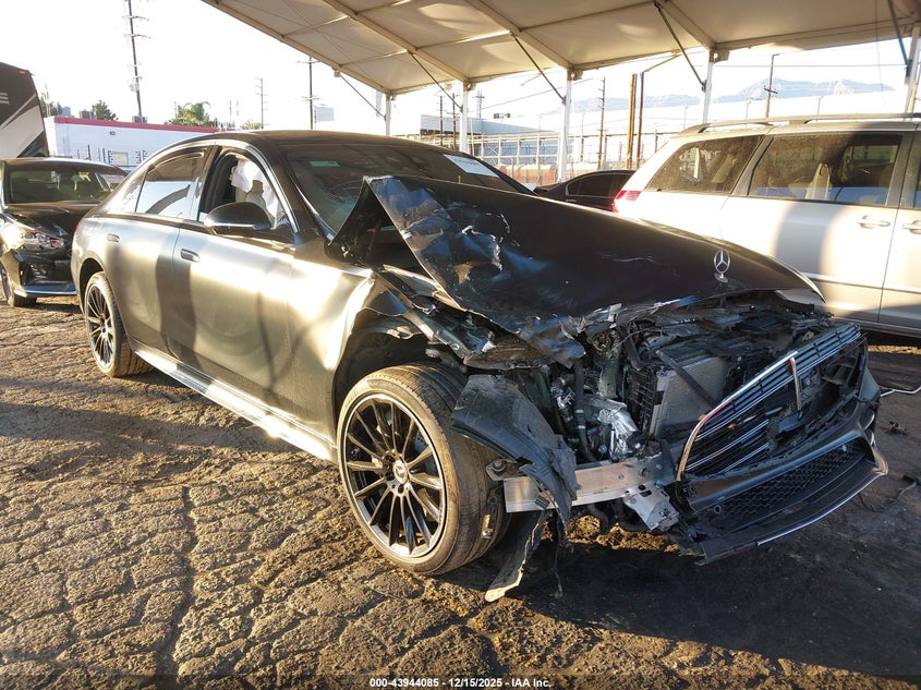 2022 Mercedes-benz S-klasse VIN W1K6G7GB0NA133581 IAAI salvage auction — RIGHT FRONT, Salvage (California), sold $34,025 on 2026-07-07 (photo 6)