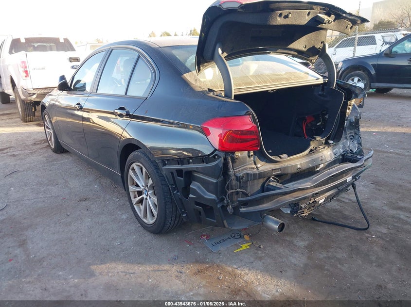 2018 BMW 3er VIN WBA8A3C58JA491760 IAAI salvage auction — REAR END, Clear (Oklahoma), sold $6,300 on 2026-08-19 (photo 3)