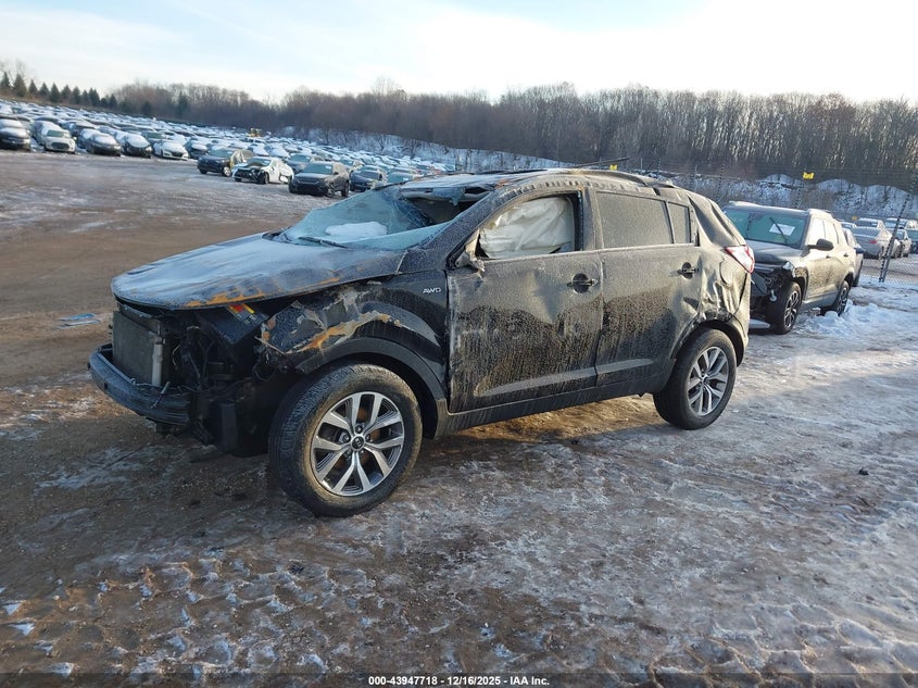 2015 Kia Sportage VIN KNDPBCAC8F7786987 IAAI salvage auction — ROLLOVER, Salvage Title, sold $275 on 2026-07-22 (photo 2)