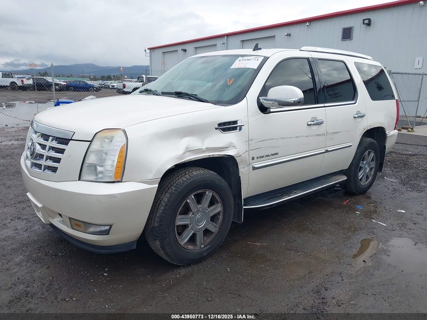 2007 Cadillac Escalade VIN 1GYFK63817R302082 IAAI salvage auction — LEFT SIDE, Salvage (Oregon), sold $1,400 on 2026-09-17 (photo 2)