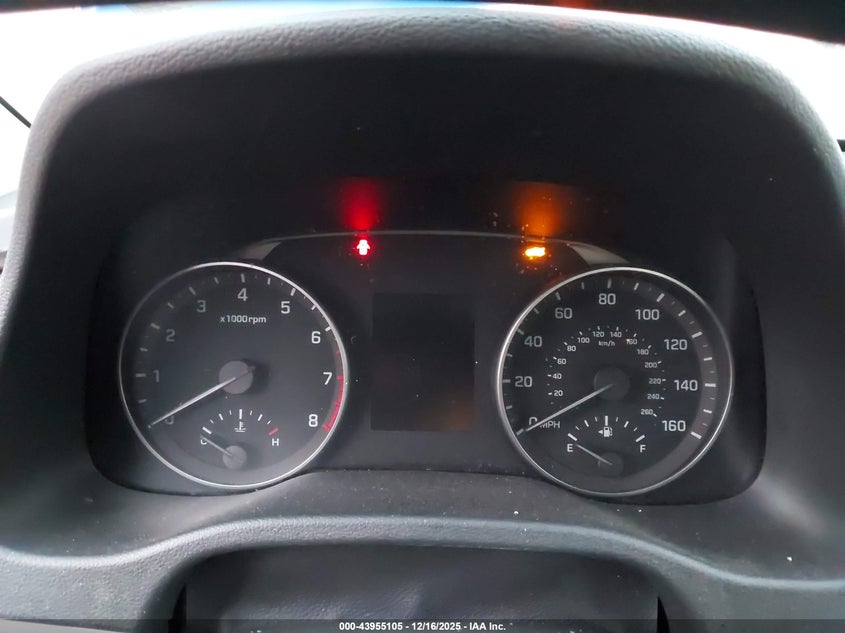 2017 Hyundai Elantra VIN KMHD84LF9HU208993 IAAI salvage auction — THEFT, Salvage (Illinois), sold $25 on 2026-07-28 (photo 7)