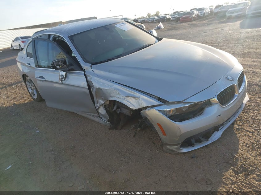 2017 BMW 3er VIN WBA8B9G52HNU51686 IAAI salvage auction — LEFT & RIGHT, Salvage (Arizona), sold $1,975 on 2026-08-20 (photo 1)