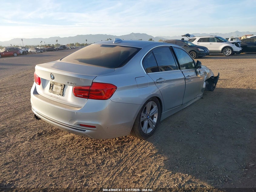 2017 BMW 3er VIN WBA8B9G52HNU51686 IAAI salvage auction — LEFT & RIGHT, Salvage (Arizona), sold $1,975 on 2026-08-20 (photo 4)