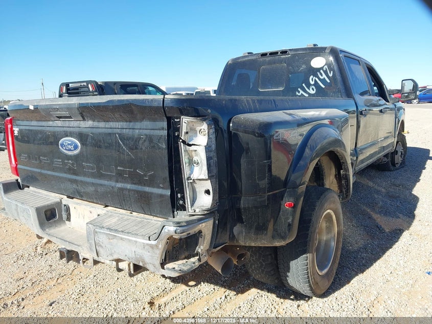 2024 Ford F-350 VIN 1FT8W3DT5RED56838 IAAI salvage auction — FRONT & REAR, Salvage (Texas), sold $11,000 on 2026-07-29 (photo 4)