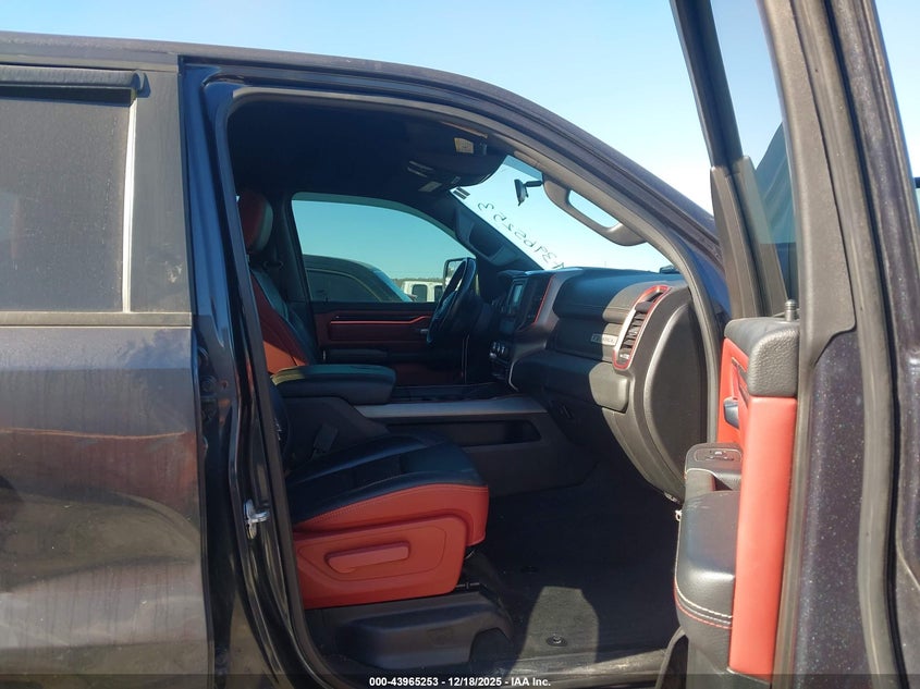 2019 Ram 1500 VIN 1C6RRFEG2KN841613 IAAI salvage auction — LEFT SIDE, Clear (Oklahoma), sold $25 on 2026-07-29 (photo 5)