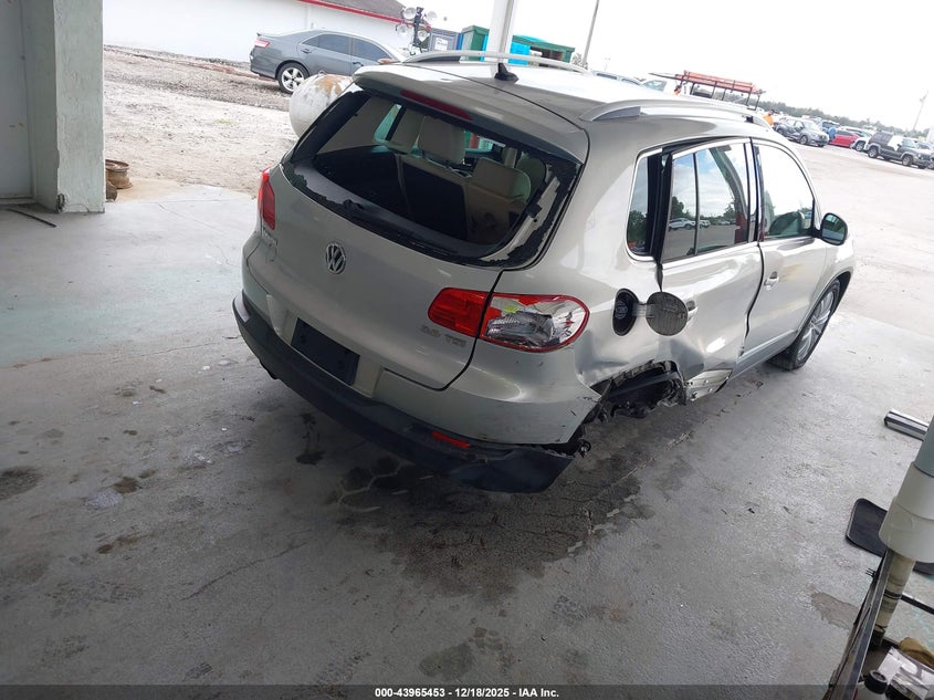 2012 Volkswagen Tiguan VIN WVGAV7AX8CW570531 IAAI salvage auction — RIGHT REAR, Rebuildable (Florida), sold $375 on 2026-07-22 (photo 4)