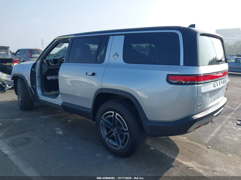 2026 Rivian R1s VIN 7PDSGGBA6TN080102 IAAI salvage auction — FRONT END, Other, sold $20,750 on 2026-08-20 (photo 3)