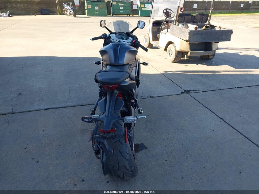 2025 VIN SMTL23UF3STBX9647 IAAI salvage auction — REAR END, Salvage (California), sold $775 on 2026-07-29 (photo 6)